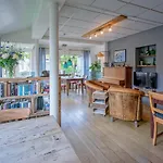 Boutique De Waal